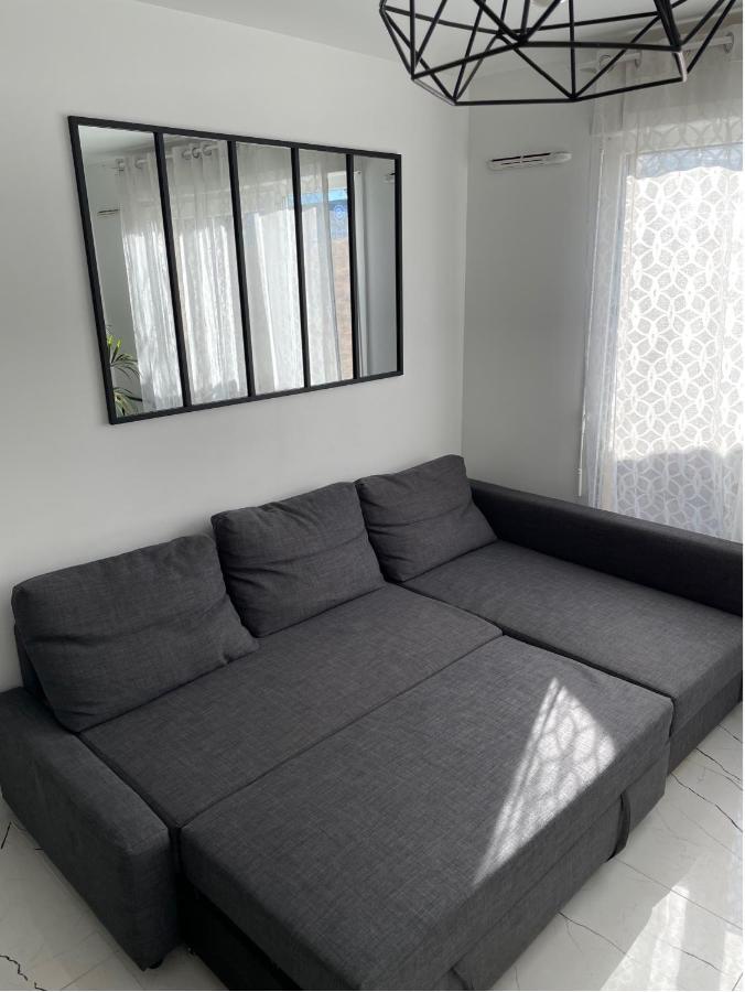 Grand F3 A 30Mn De Paris - Terrasse + Parking Prive Lägenhet Saint-Ouen-l'Aumone Exteriör bild